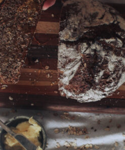 100% Whole Wheat, Multigrain (round)